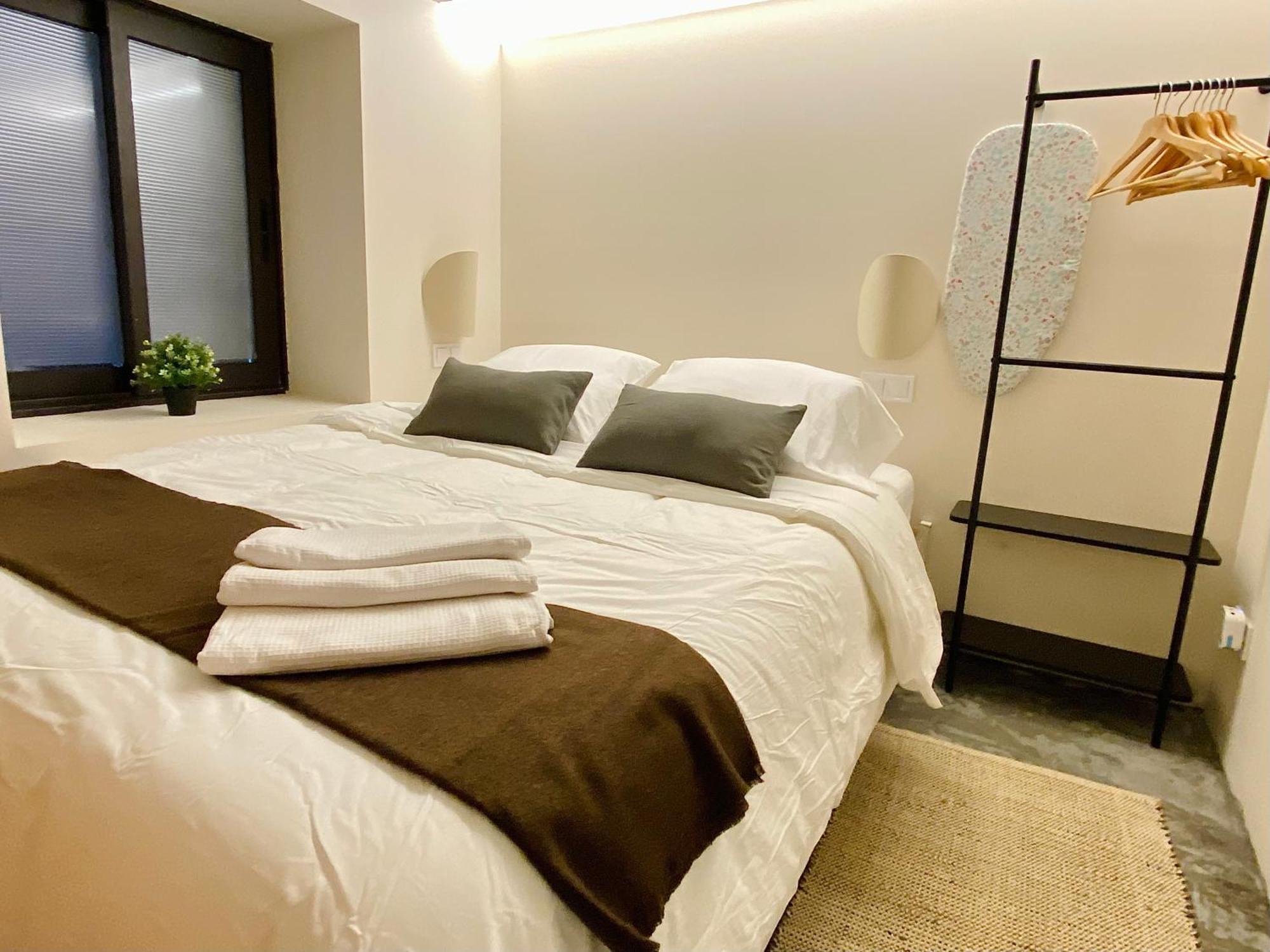 Oasis Apartments & Studios Old Town Center Barcelona Exterior foto